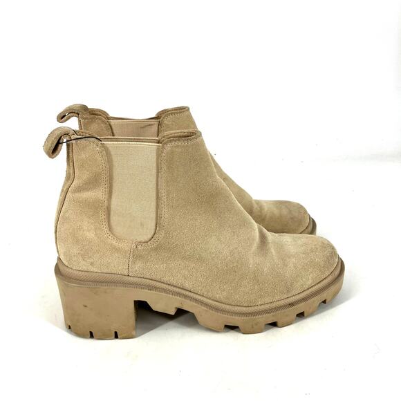 Steve Madden Howler Bootie in Sand Suede - Picture 1 of 5